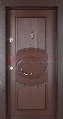 Коричневая входная дверь c МДФ панелью ЧД-36 в частный дом в Ярославле