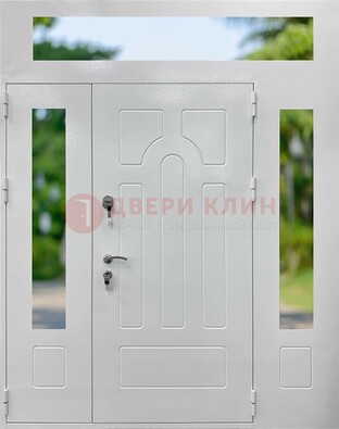 Белая стальная дверь порошок со стеклом и фрамугами ДФГ-11 в Ярославле