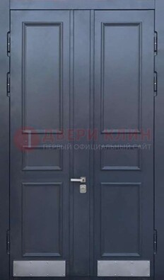 Черная двухстворчатая дверь для улицы с МДФ ДМ-535 в Ярославле