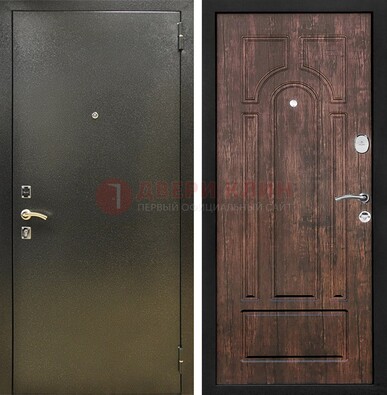 Темно-серая металлическая дверь с порошковым покрытием и МДФ коричневая ДП-292 в Ярославле