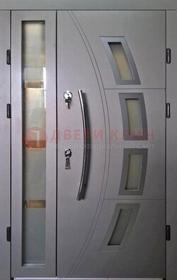 Серая железная дверь для дома со стеклом ДС-17 в Ярославле