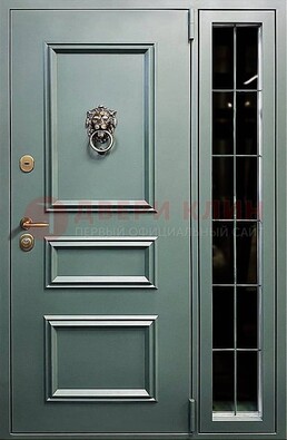 Зелёная металлическая дверь со стеклом ДС-65 в Ярославле