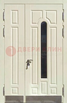 Белая двухстворчатая металлическая дверь со стеклом ДС-71 в Ярославле