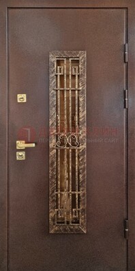 Металлическая дверь с порошковым напылением со стеклом и ковкой ДСК-110 в Ярославле
