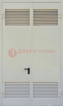 Белая металлическая противопожарная дверь с вентиляционной решеткой ДТ-6 в Ярославле