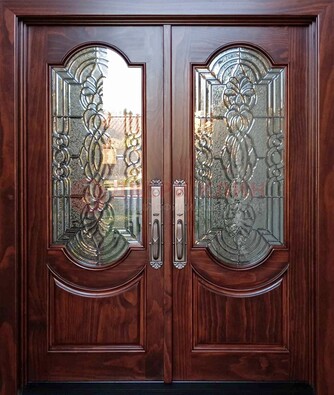Классическая железная дверь с массивом дуба для входа ВЖ-23 в Ярославле